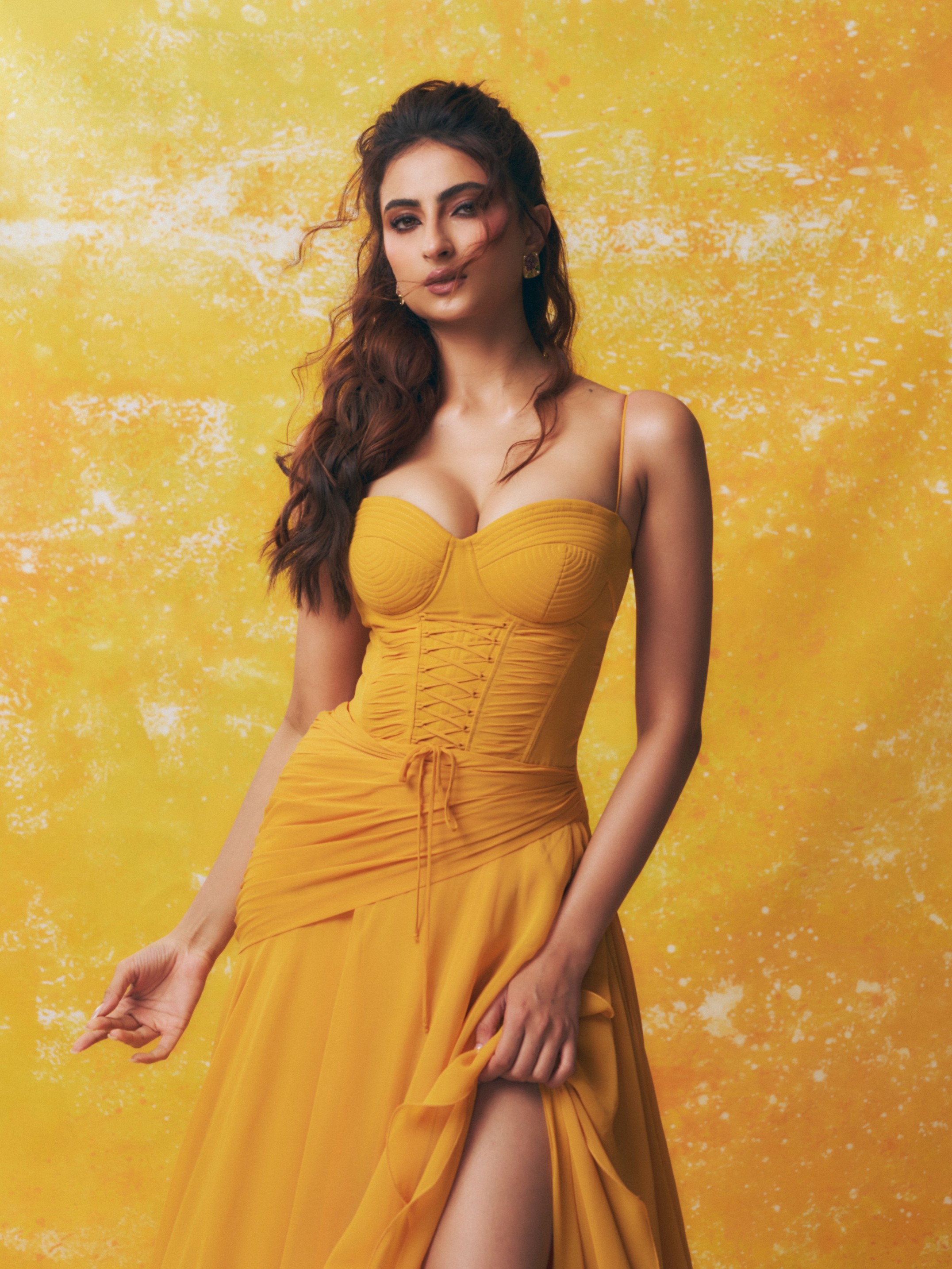 Palak Tiwari Glows In Sunshine Yellow