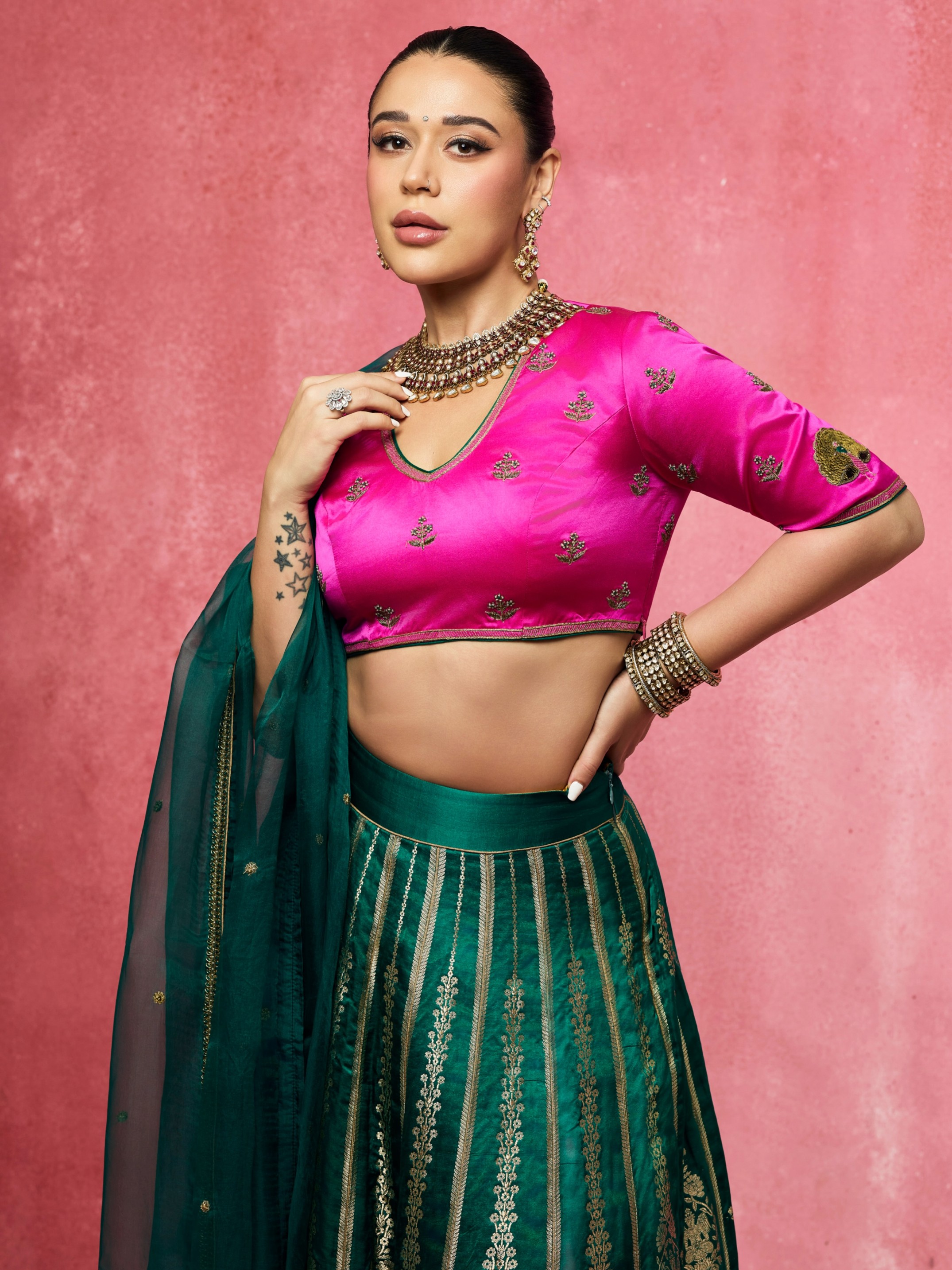Krishna Shroff Brings Festive Elegance In Pink And Green