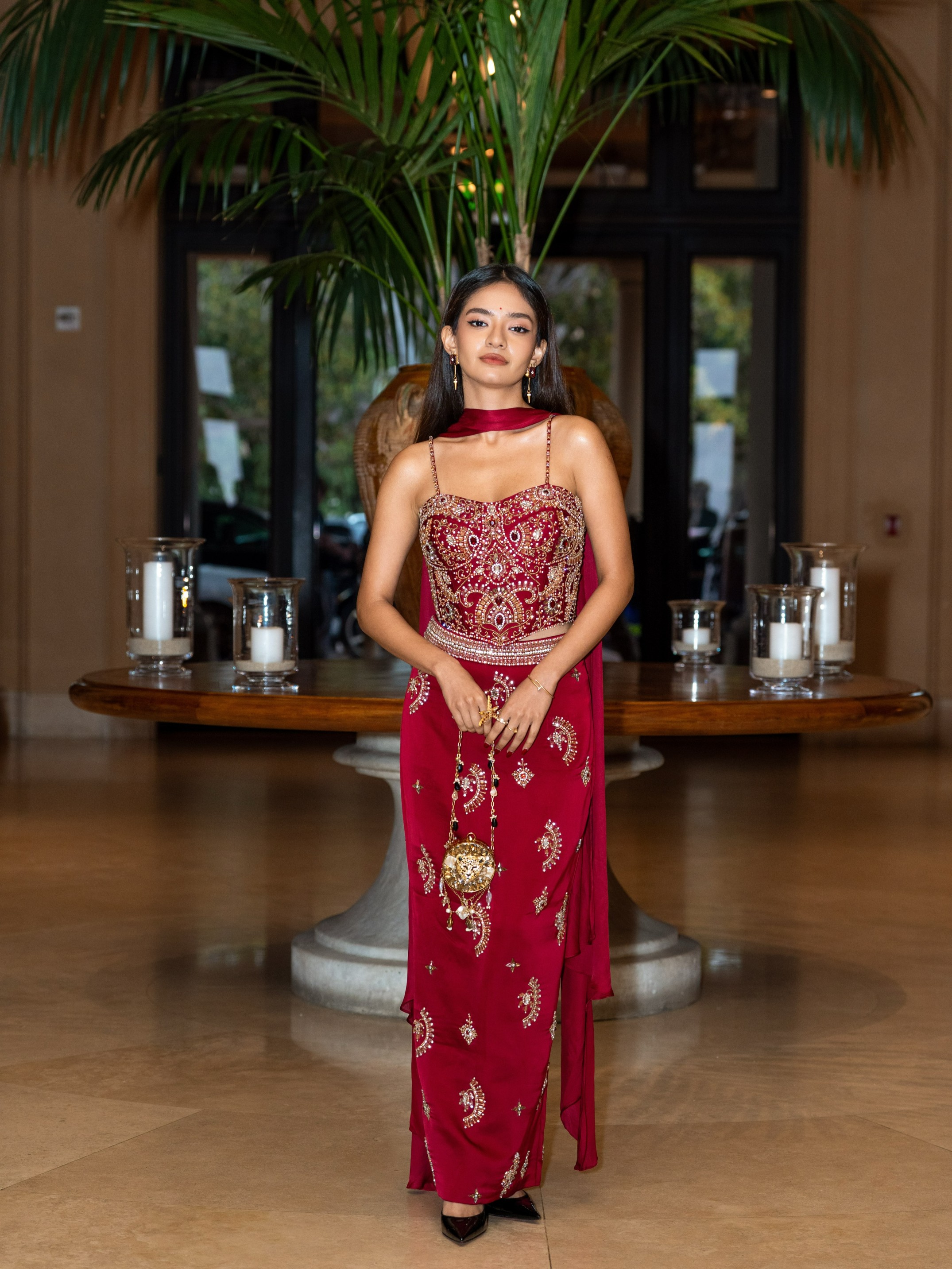 Anushka Sen Aces Ethnic Glamour In An Ornate Crimson Outfit