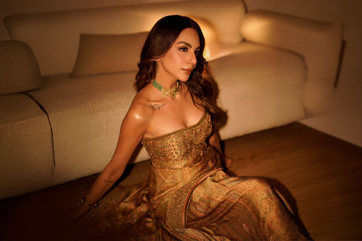 Nitibha Kaul Radiates Elegance In A Gold Saree