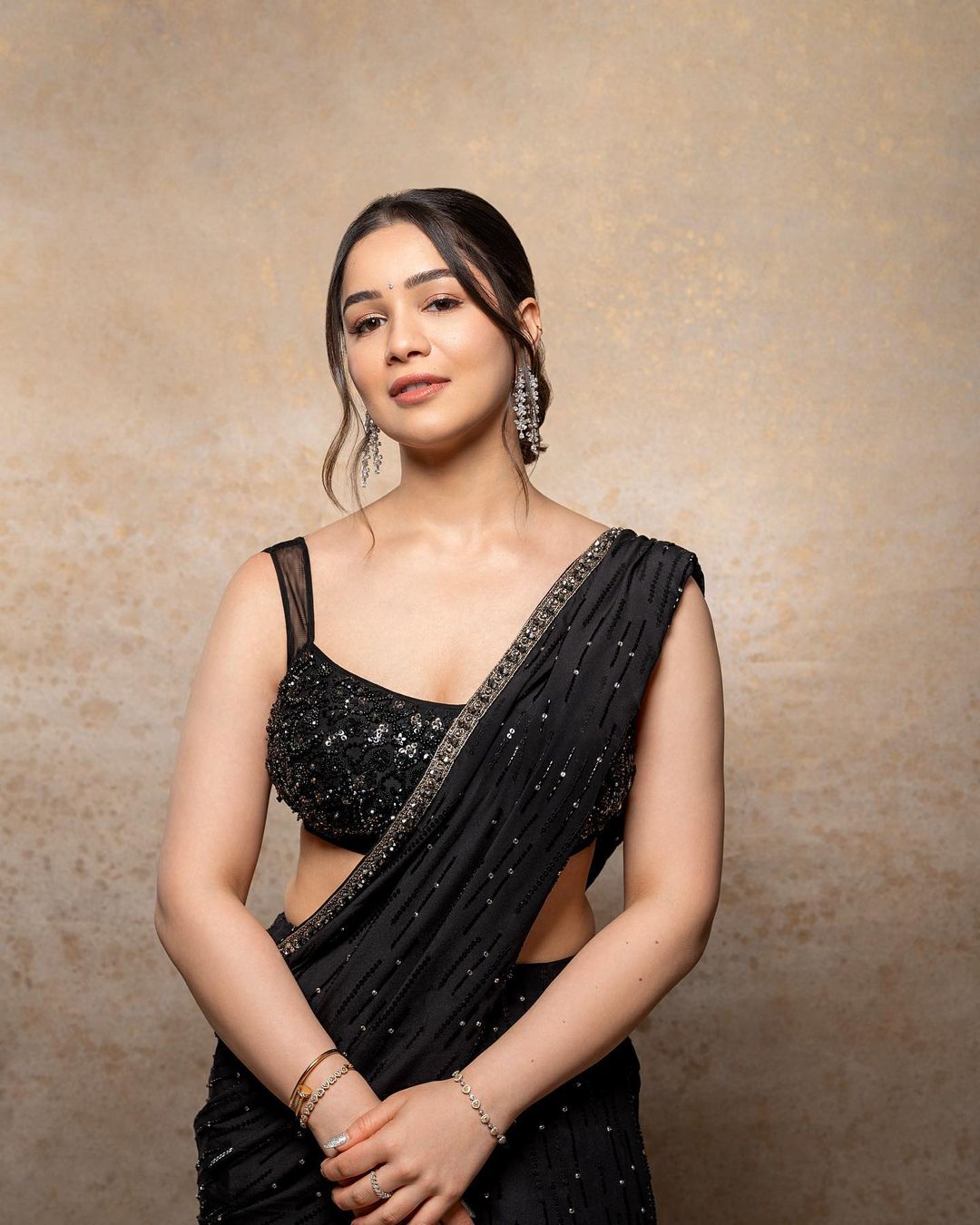 Enthralling Elegance: Sara Tendulkar's Love Affair with Black