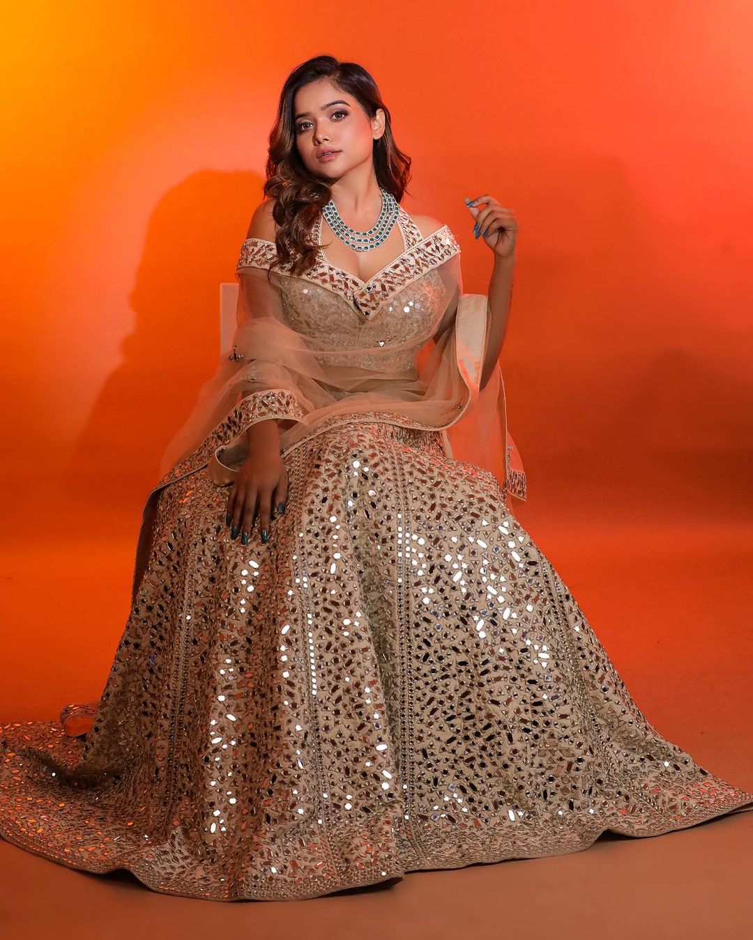 We Bet You Can't Take Your Eyes Off Manisha Rani in This Dreamy Lehenga