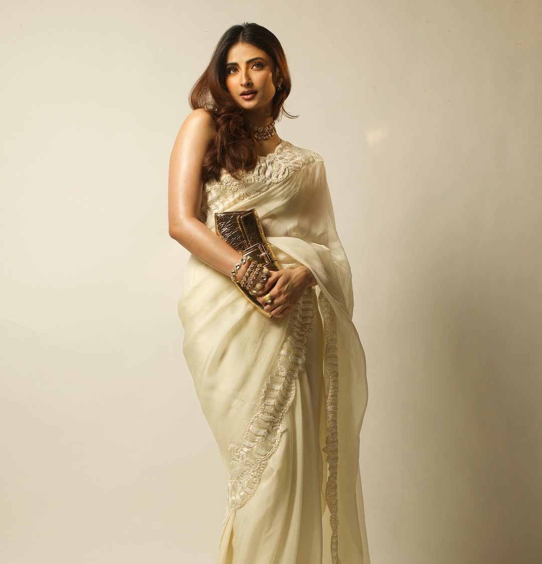 Palak Tiwari Is Setting New Fashion Trends With Her Stunning Saree Look!