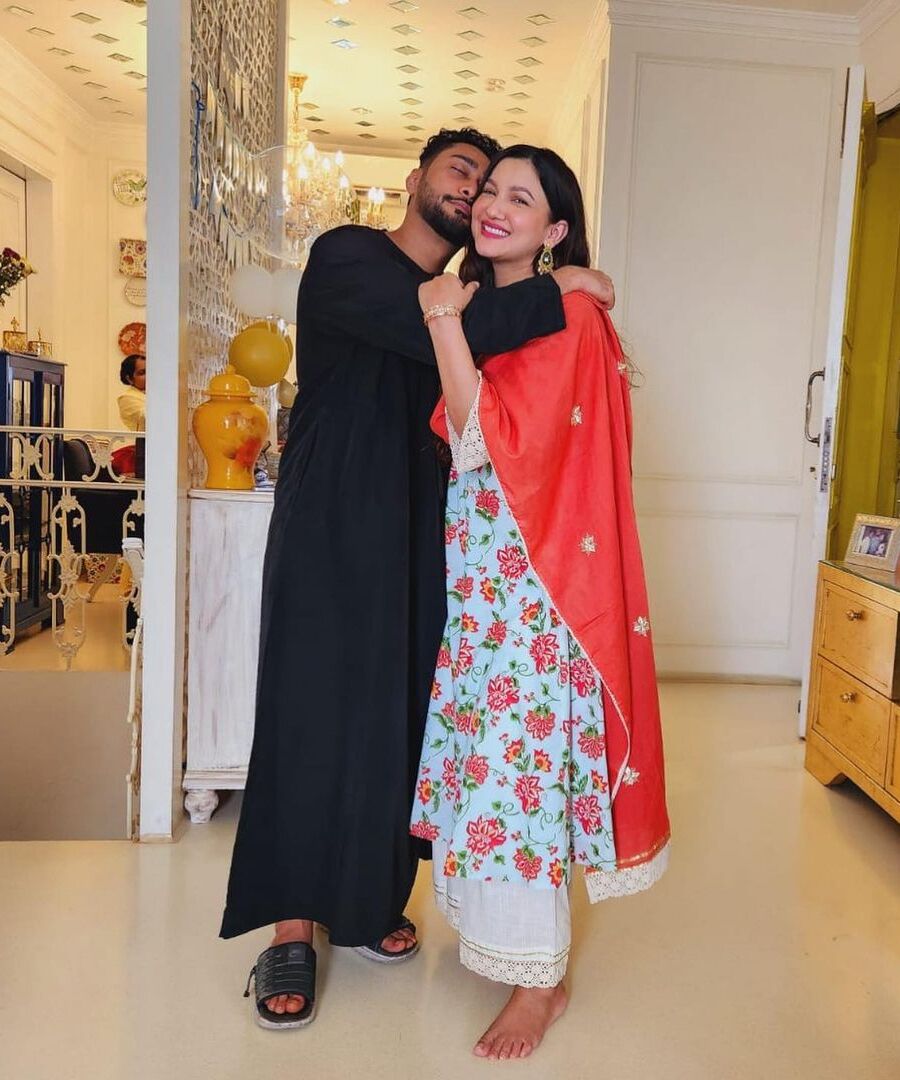 Gauahar Khan and Zaid Darbar's Picture-Perfect Moment: