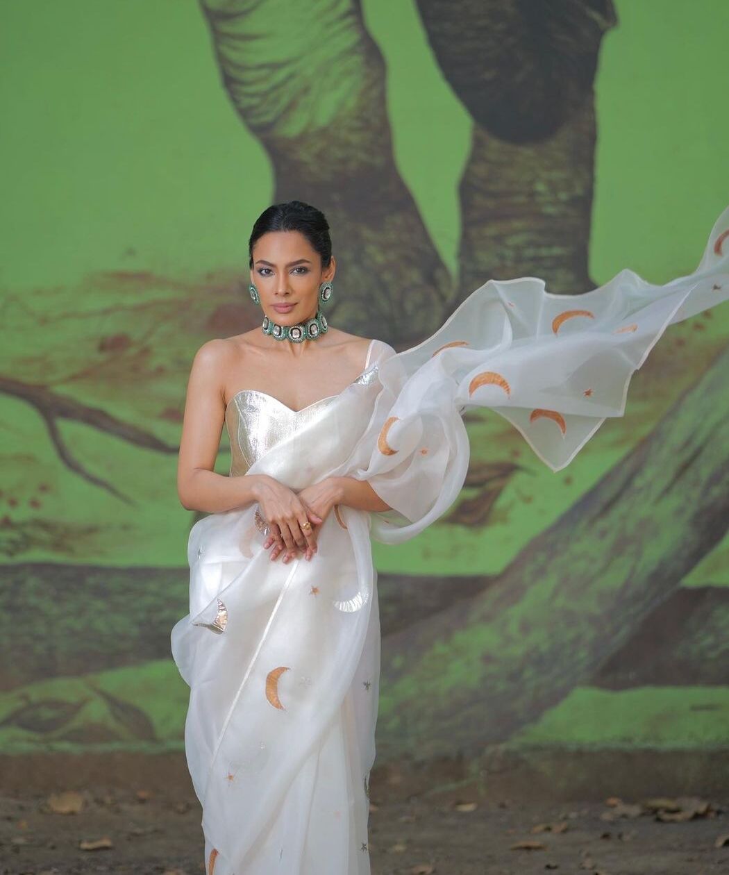 Ishita Mangal Radiates Elegance in a White Saree with Green Accessories