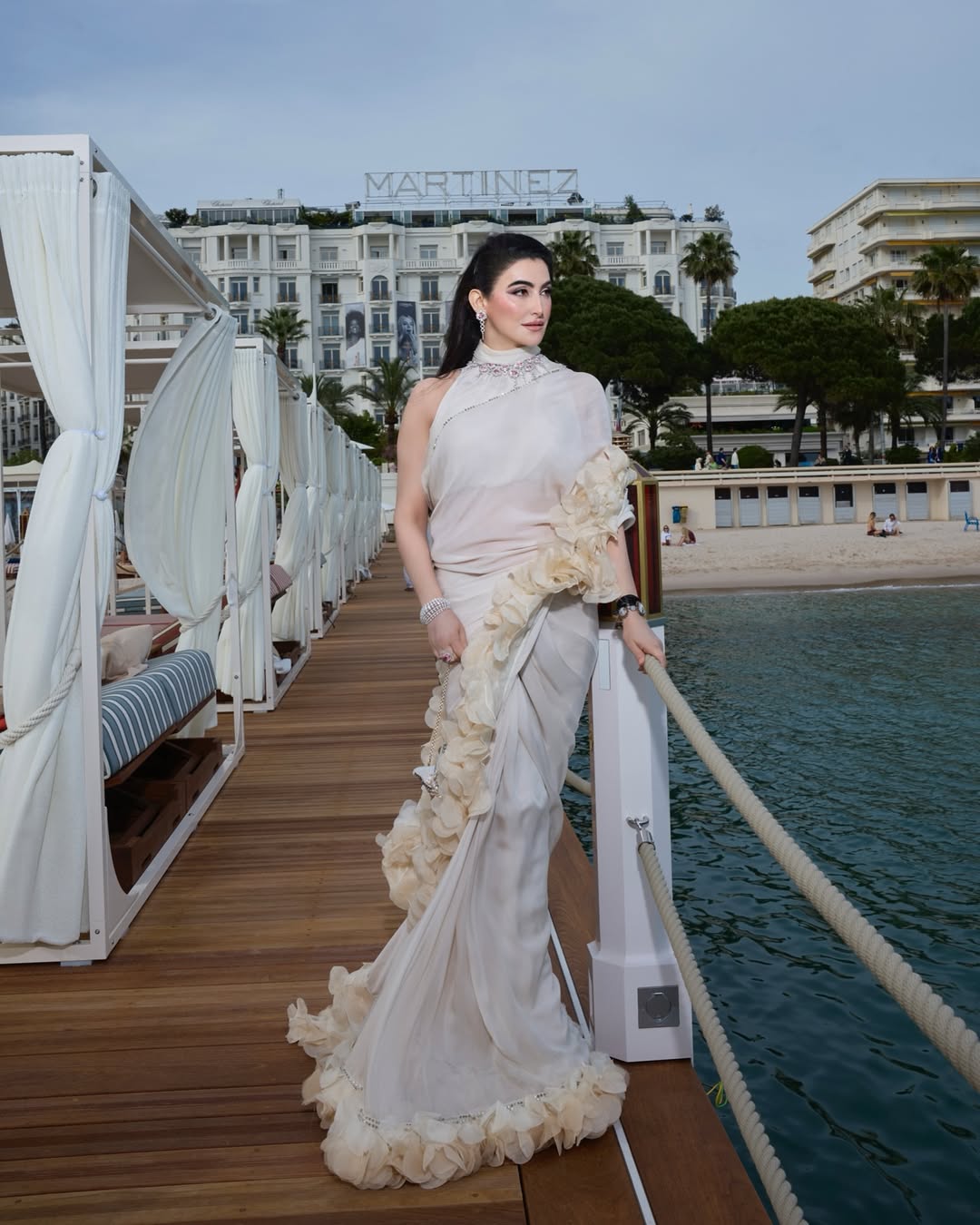 Dreamy Elegance: