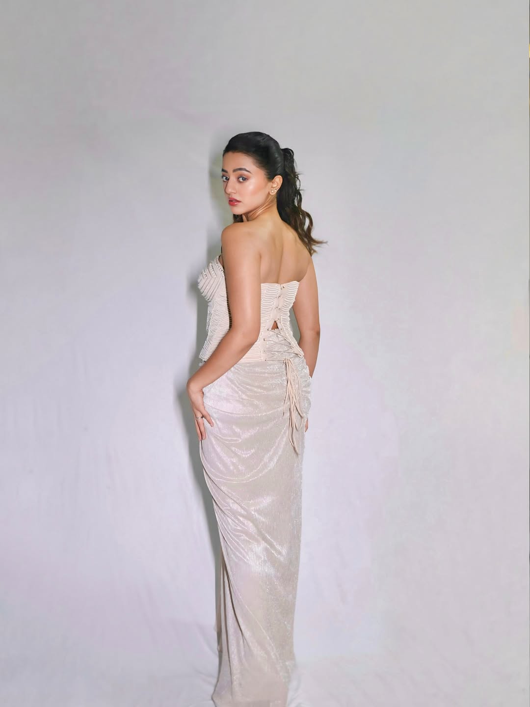 Ivory Elegance: