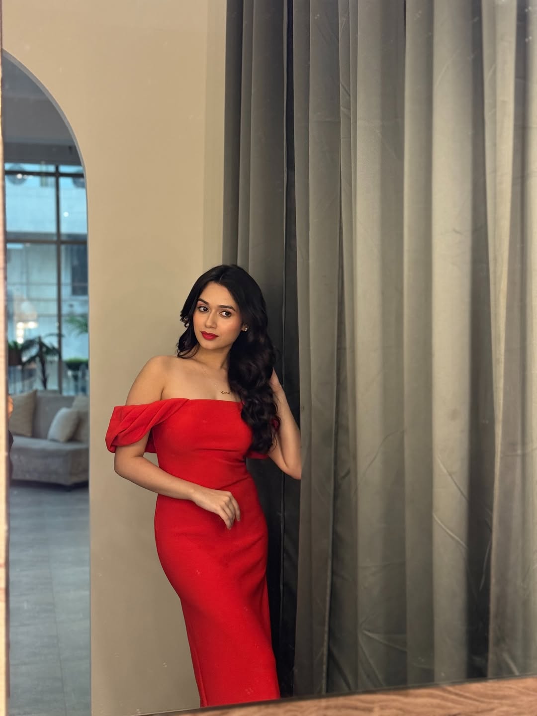 Jannat Zubair Paints The Town Red In Chic Outfit
