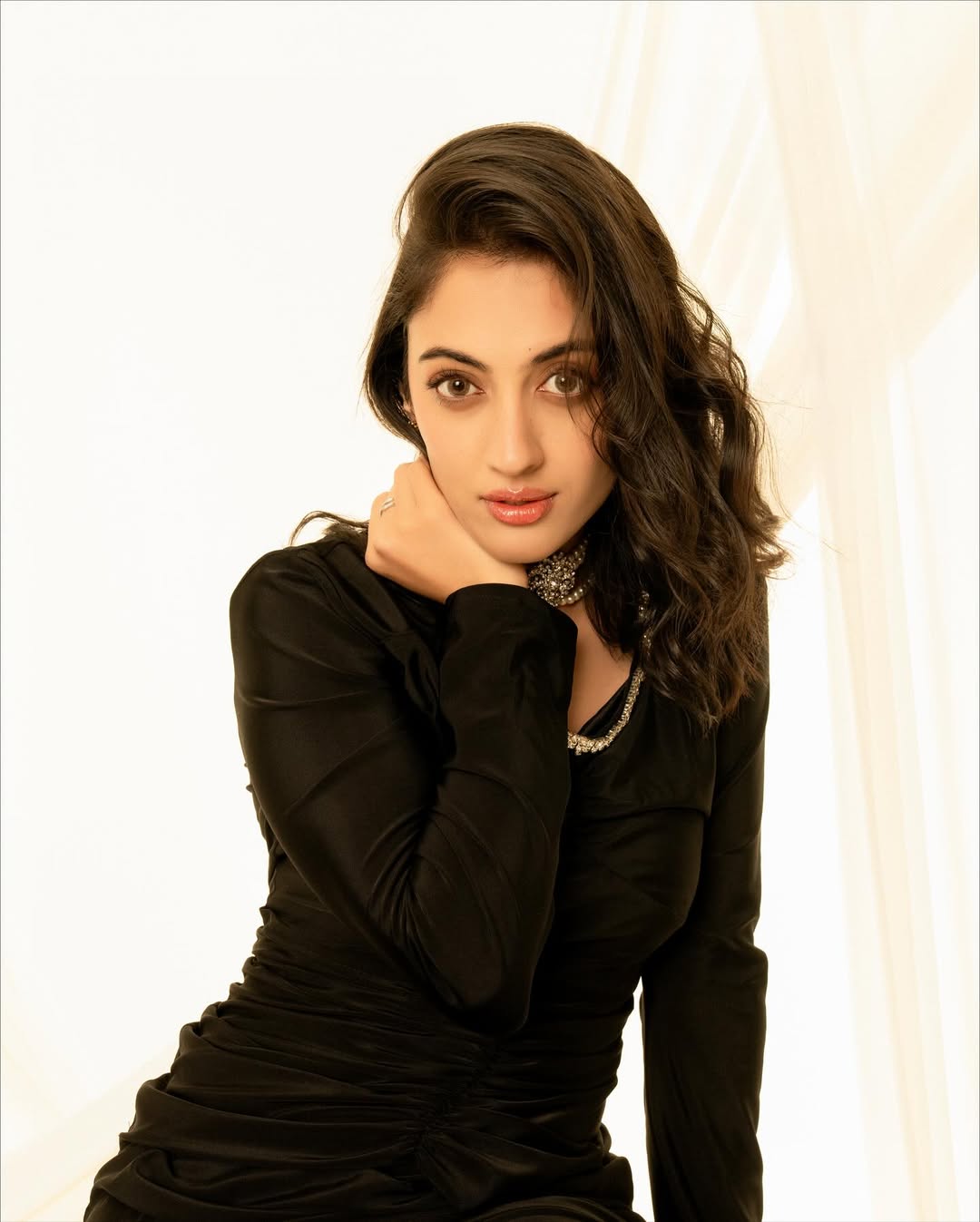 Aditi Sharma Looks Drop-dead Gorgeous in Black Dress