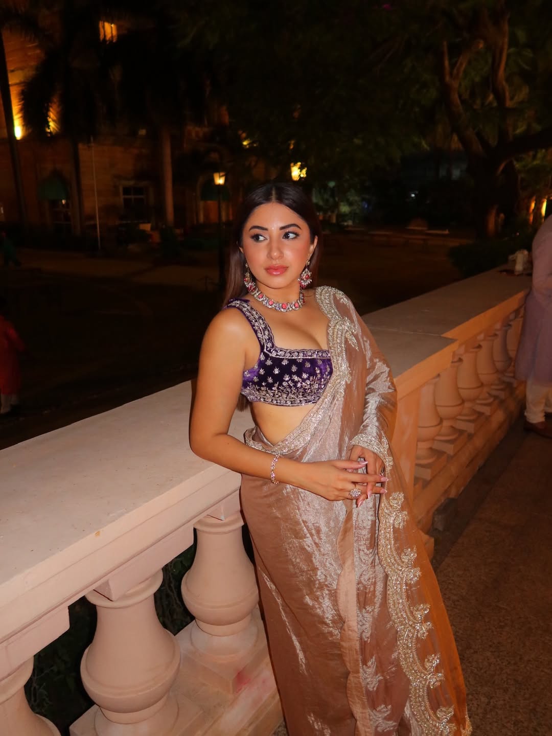 Aashna Shroff Channels Classic Elegance in Tissue-Saree Look