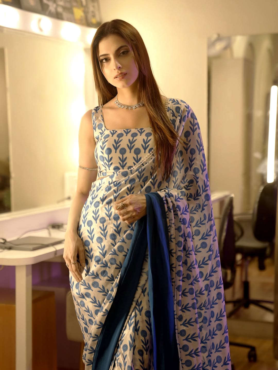 Farrhana Bhatt&rsquo;s Graceful Traditional Saree Look