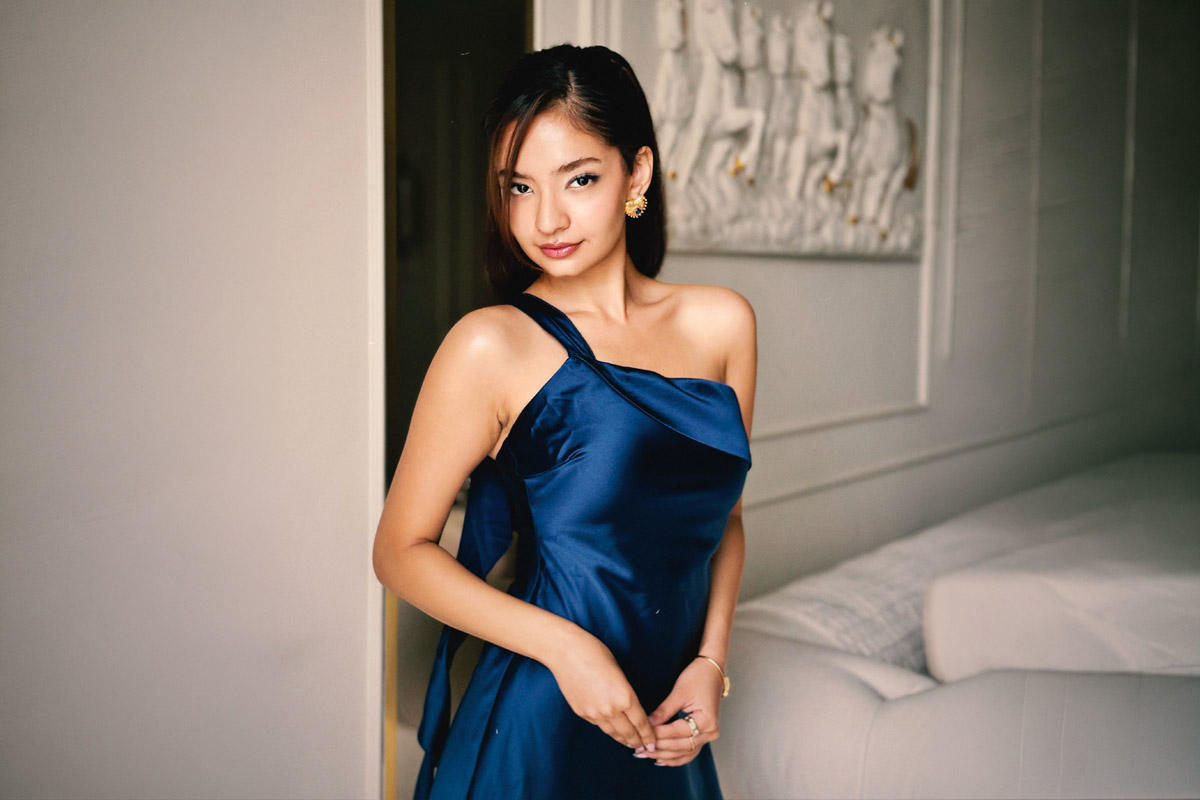 Anushka Sen Brings Midnight Glamour in Satin Blue