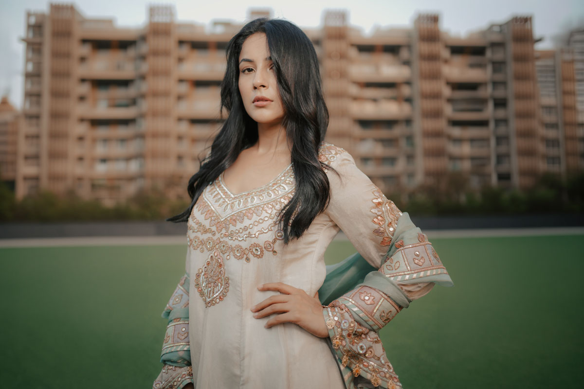 Shehnaaz Gill's Ethnic Look Is Pure Grace and Glamour