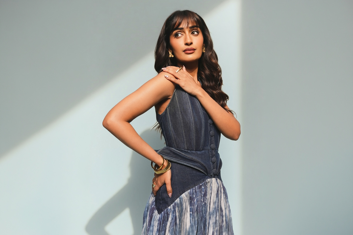 Niharika NM Serves Dreamy Drape Drama