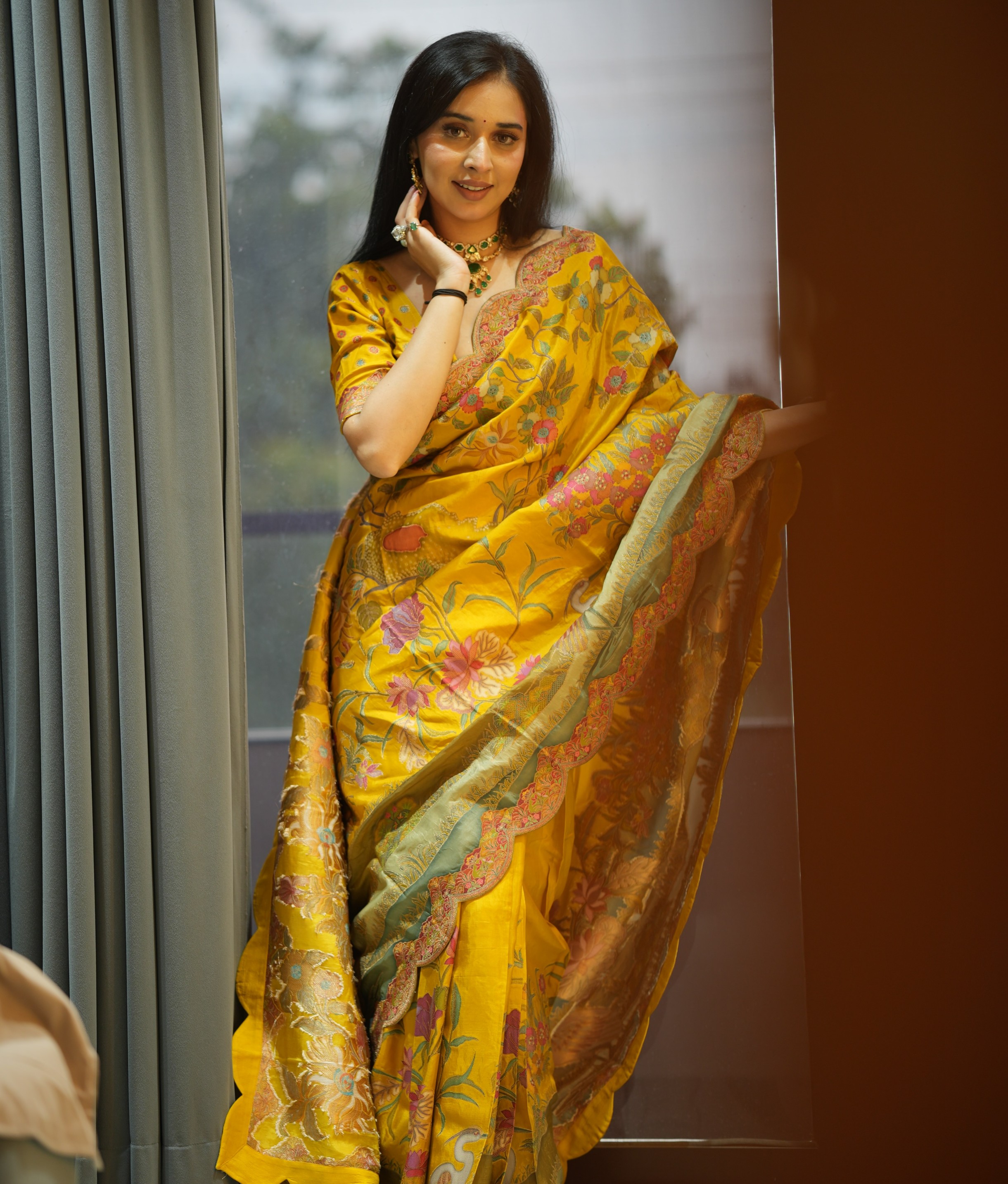Tanya Mittal Radiates Grace In A Sun-Kissed Floral Saree