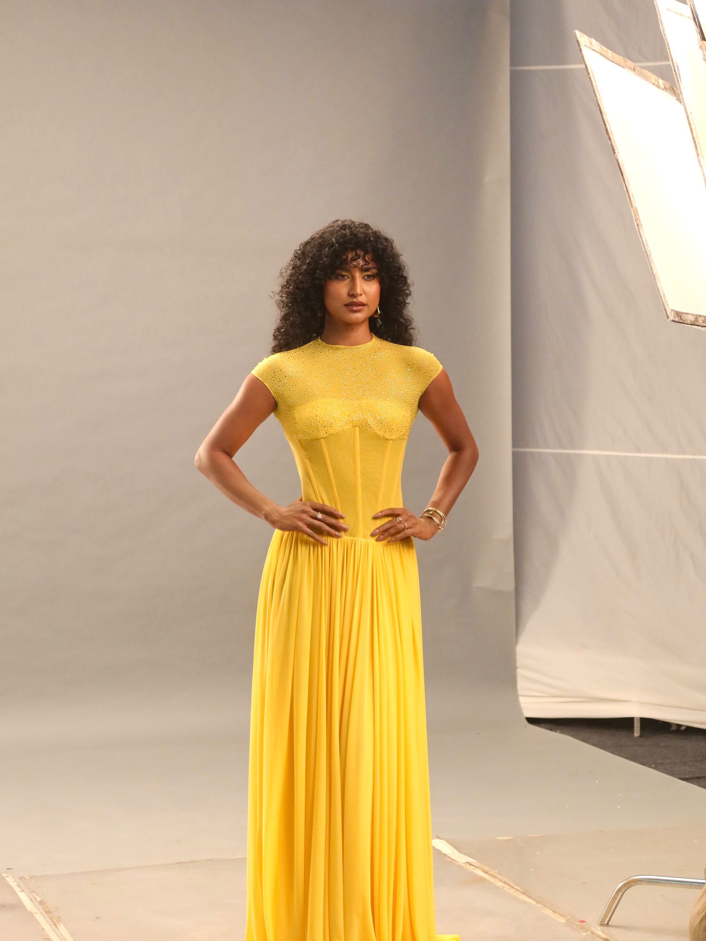 Rida Tharana's Monochrome Yellow Look Is A Fashion Win
