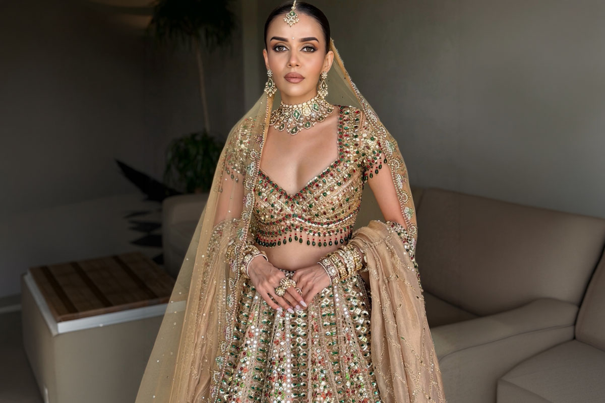 Komal Pandey Serves Regal Glam In An Embellished Lehenga