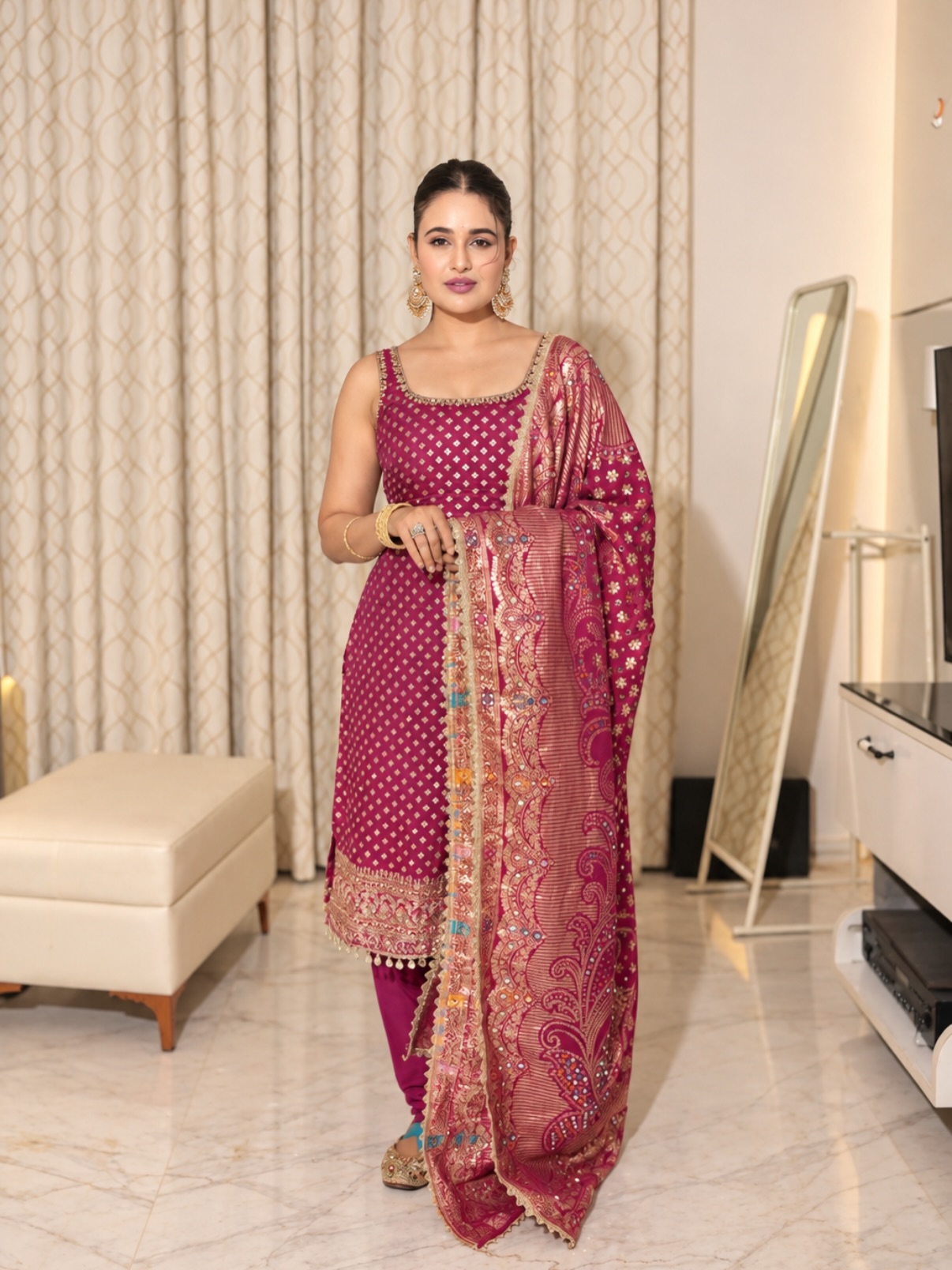 Yuvika Chaudhary Brings Festive Glamour