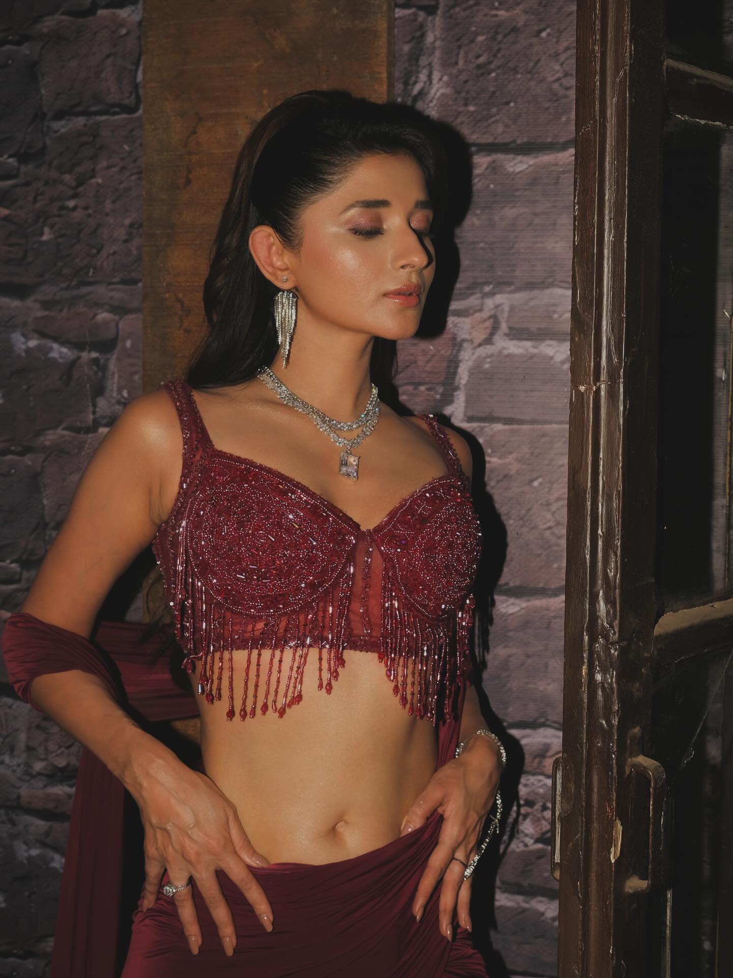 Kanika Mann makes a striking statement in a deep-toned outfit that radiates confidence and charm.
